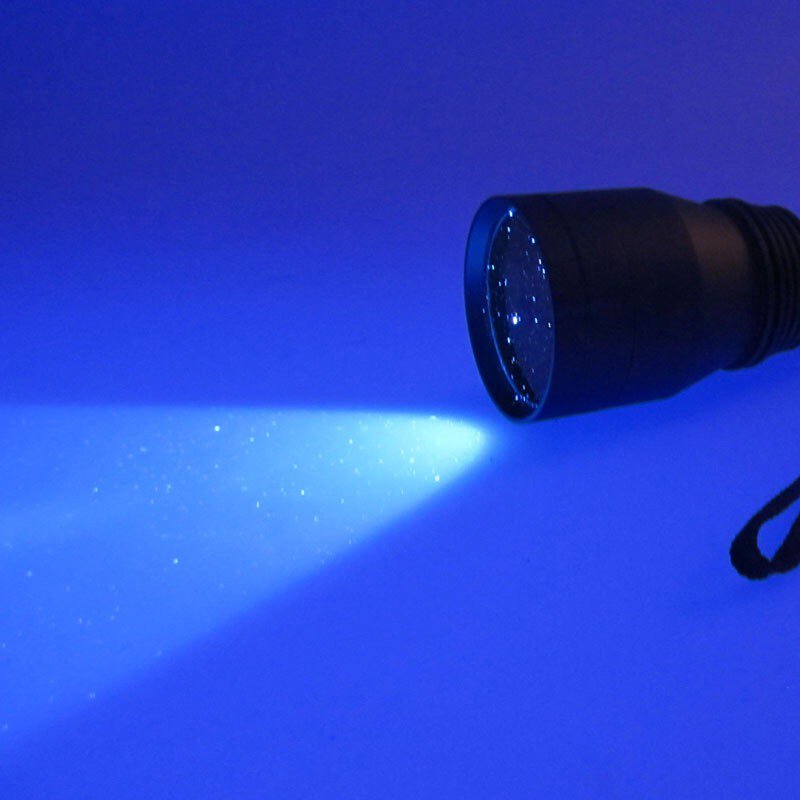 중고 피규어 거래시 필수라는 물건1