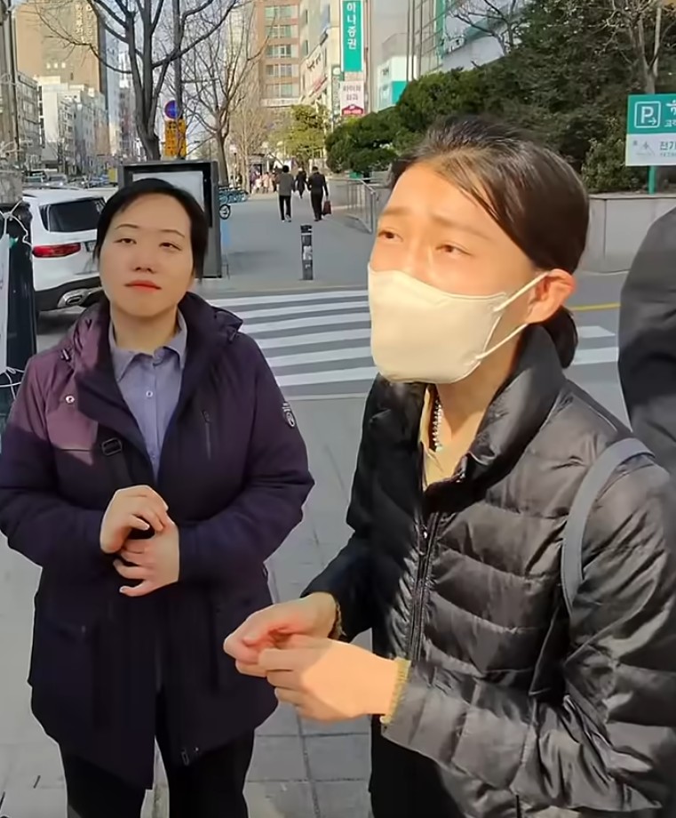 신천지 애들 눈이 좀 이상하긴 하네요 ㄷ ㄷ ㄷ1