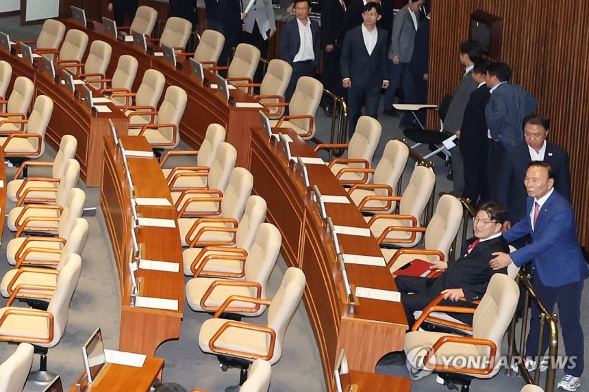 위로받는 권성동 ㅋㅋㅋㅋㅋㅋㅋㅋㅋ1