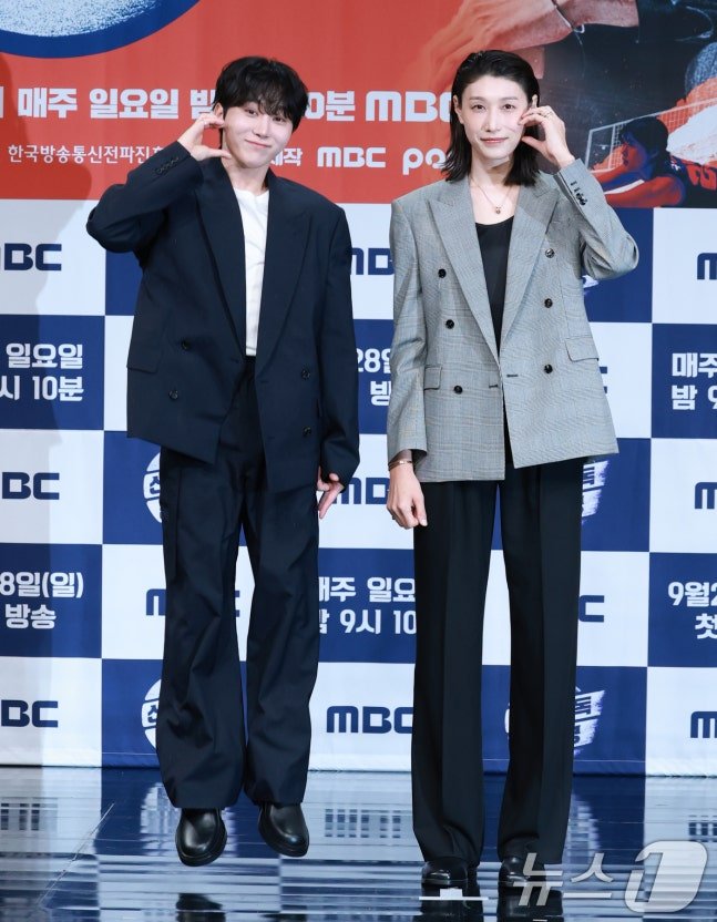 192cm인 김연경과 눈높이가 맞는 남자 아이돌1