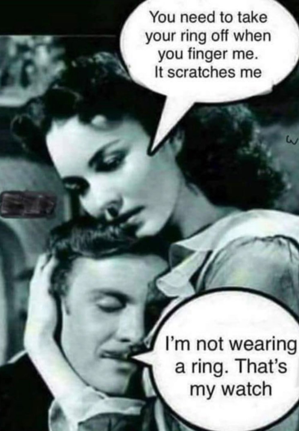 (성인유머) 여 : 손가락으로 해줄때는 반지 좀 빼주세요.. 아파요...1