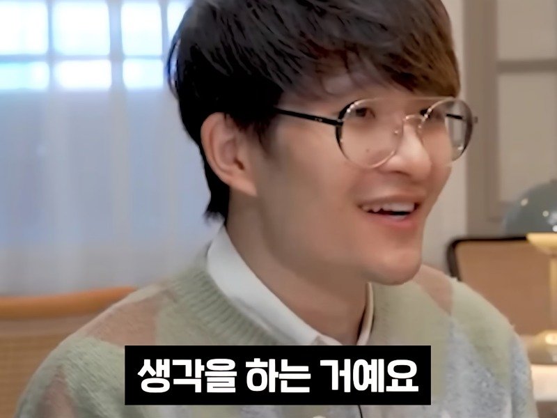 의외로 지구평평설과 다를 바 없다는 가설.jpg24