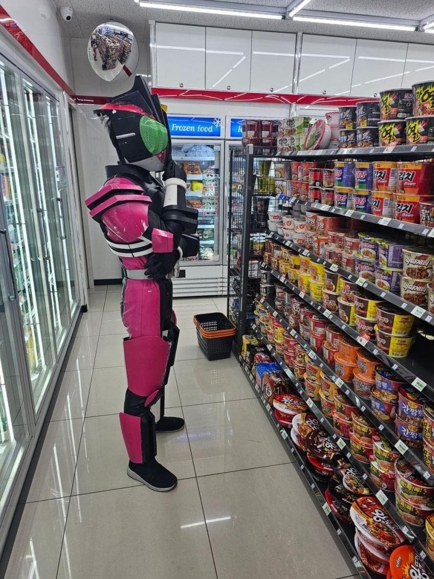 요새 편의점에 컵라면 사러가면1