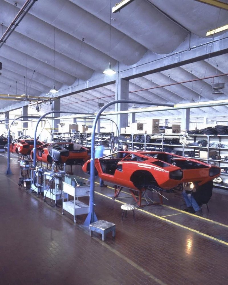 옛날 람보르기니 생산라인4