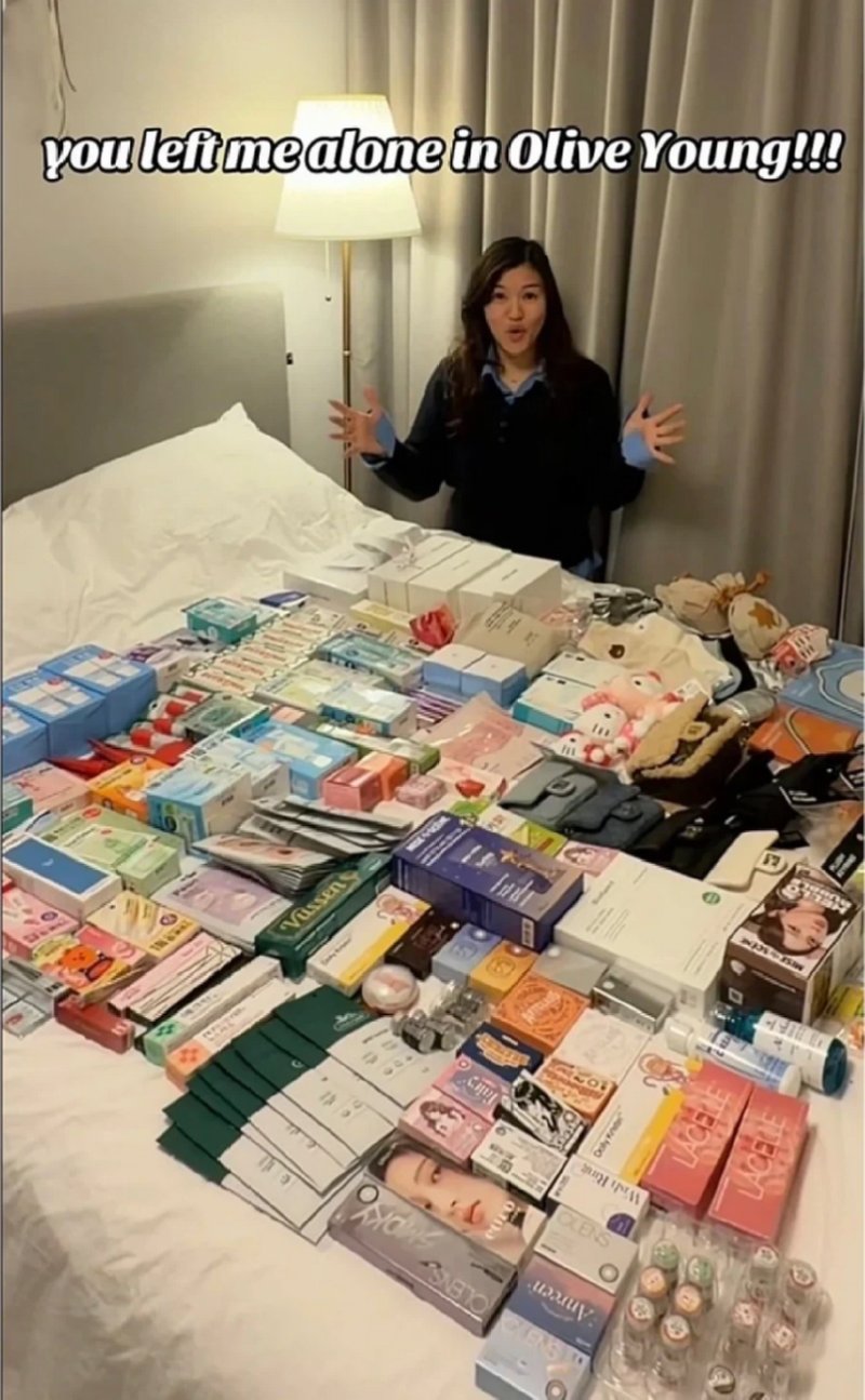 한국 여행 싹쓰리한 외국인 인증샷.jpg1