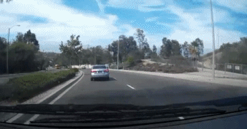 도로위를 달리는 무인자동차1