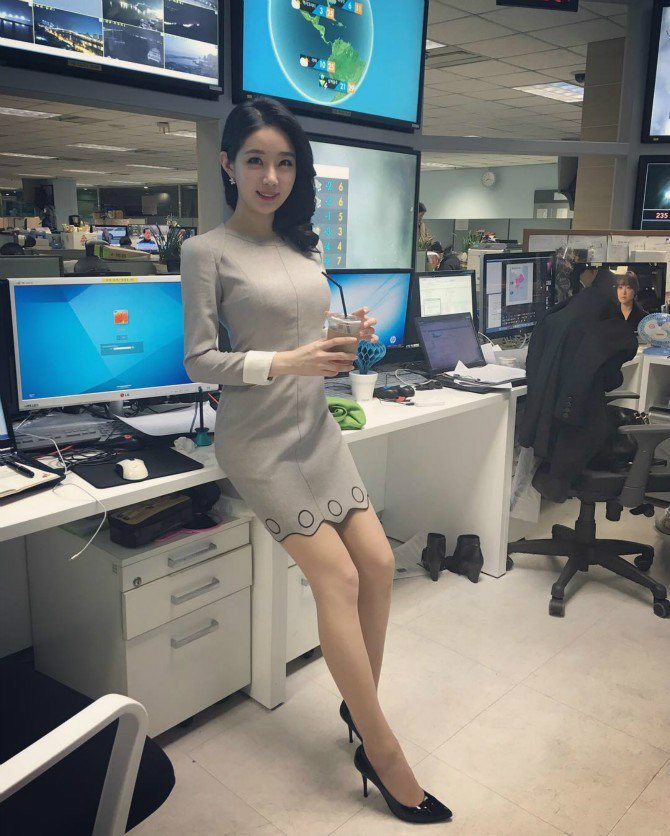 오늘 입사한 여직원1