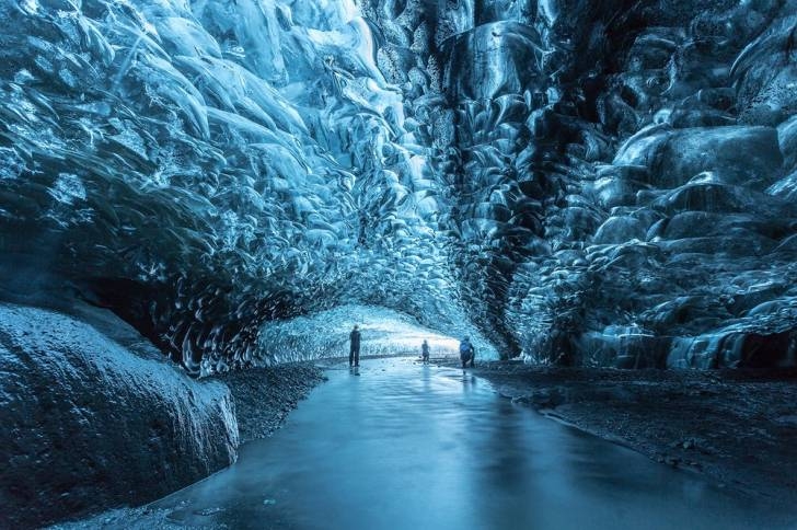 아이슬란드의 얼음 동굴.jpg2