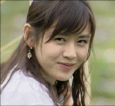 손예진 눈웃음 모음.gif1