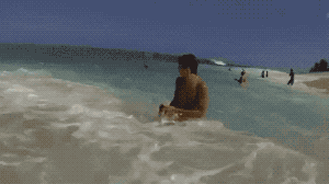 너울성 파도.gif1