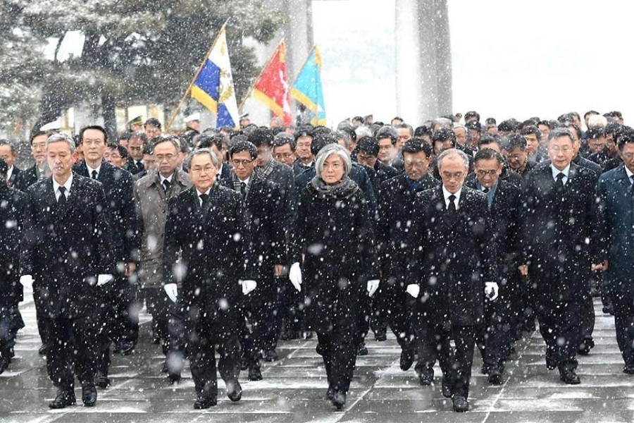 오늘자 강경화장관 포스 ㄷㄷㄷㄷ.jpg1