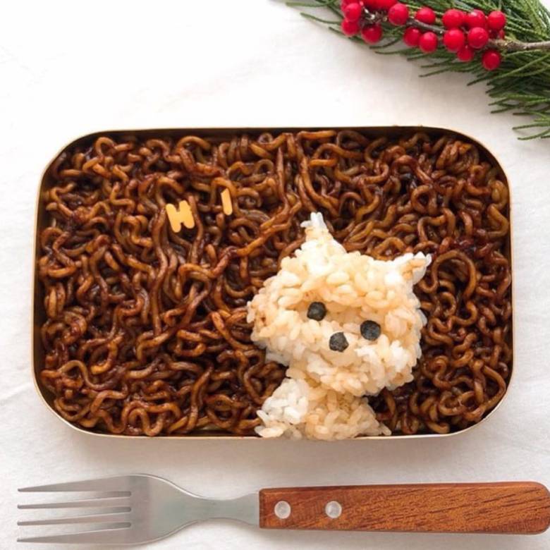 먹기 힘들어 보이는 도시락.jpg4