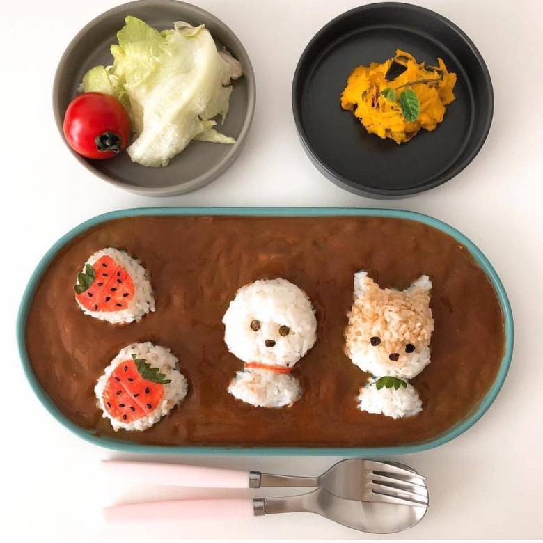 먹기 힘들어 보이는 도시락.jpg6