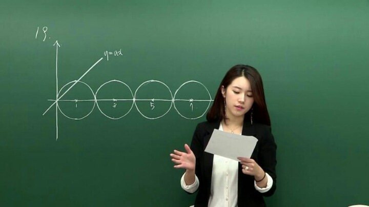 요즘 인강 선생님 미모.jpg4