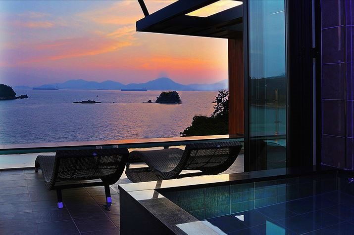 여친과 여름 여행지.jpg1