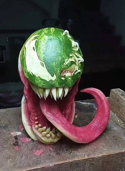 수박으로 만든 베놈.jpg1