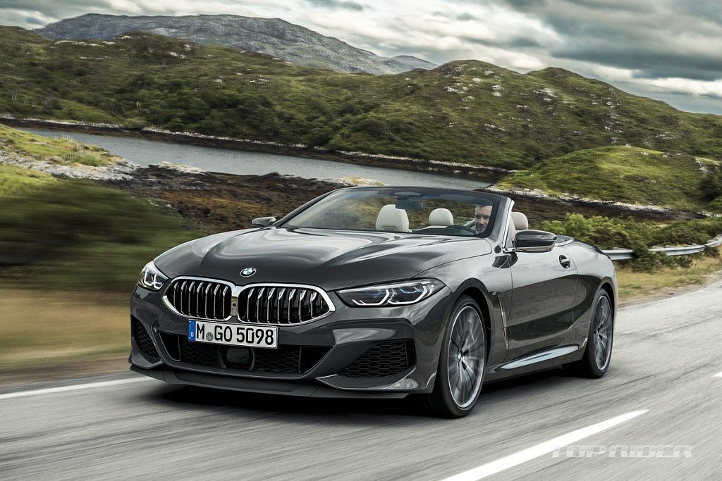 BMW 8시리즈 컨버터블.jpg1