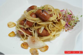 소세지 스파게티 이상과 현실.jpg2