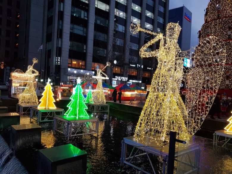 현재 청계천 전등축제 .jpg5