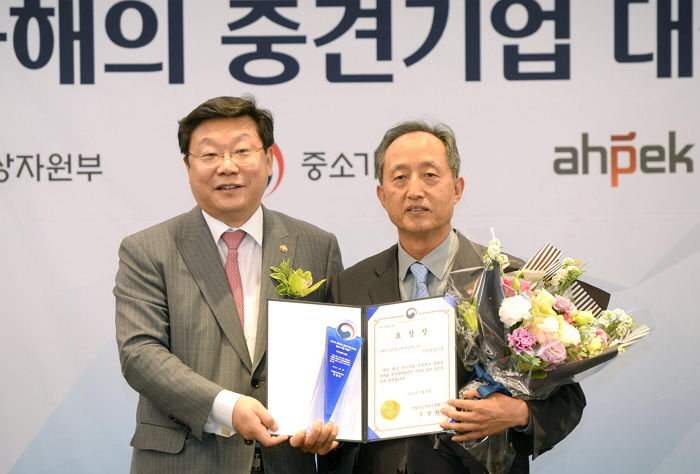 맛있는 간장 만들려고 코안에 곰팡이 숨겨온 간장계 문익점 샘표 오경환 부사장2