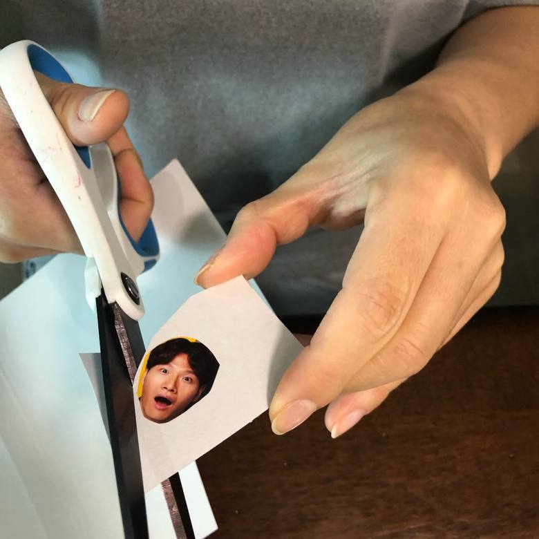 김종국 강제 운동시키는 유세윤.gif2