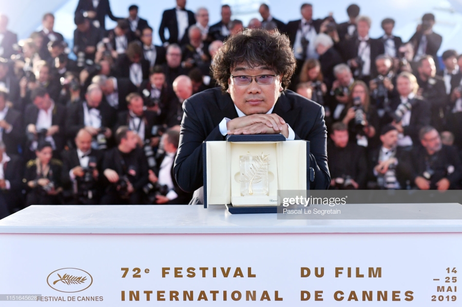 봉준호 수상 기념촬영.jpg1