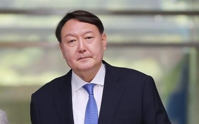 윤석열의 충정 / 비밀의 숲1