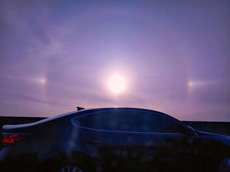 스웨덴에서 관측 된 헤일로(Halo) 현상.gif2