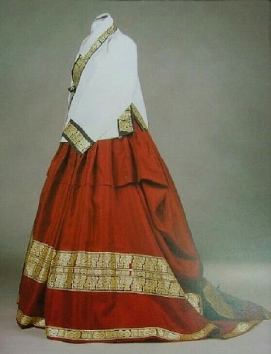 조선 전기 치마 형태1