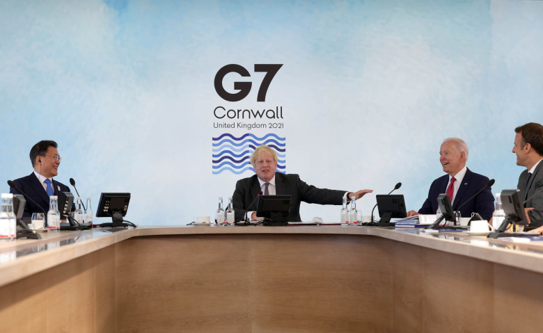 문프의 여유.KOR7