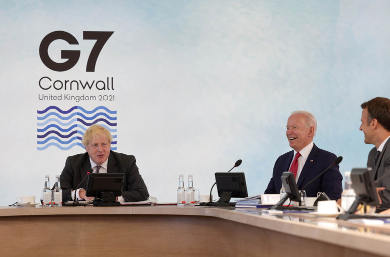 문프의 여유.KOR8