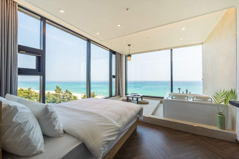 오션뷰 vs 마운틴뷰.jpg2