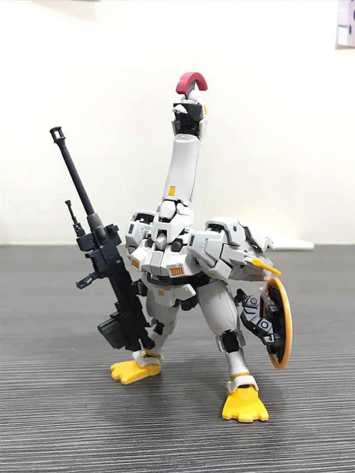 건담?? 그거 뭐 정해진 로봇대로 만드는거자나??? 시시해1