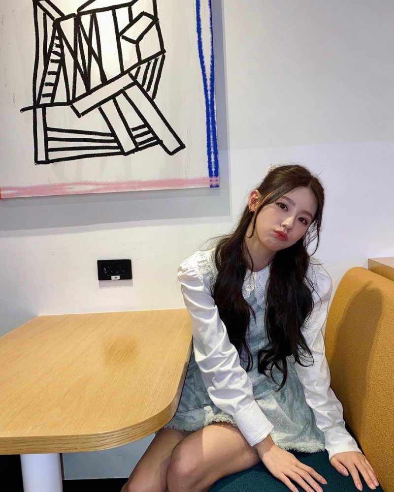 러시아의 지나가던 흰둥이 밥주기1